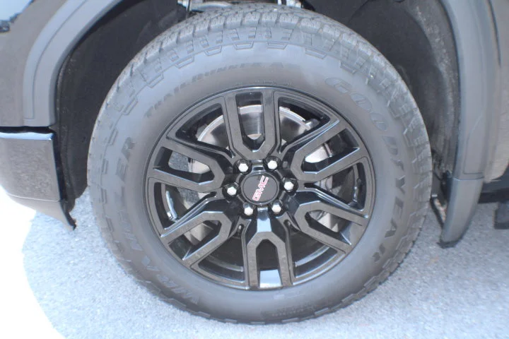 Certified Used 2021 EBONY TWILIGHT METALLIC GMC Elevation image 5