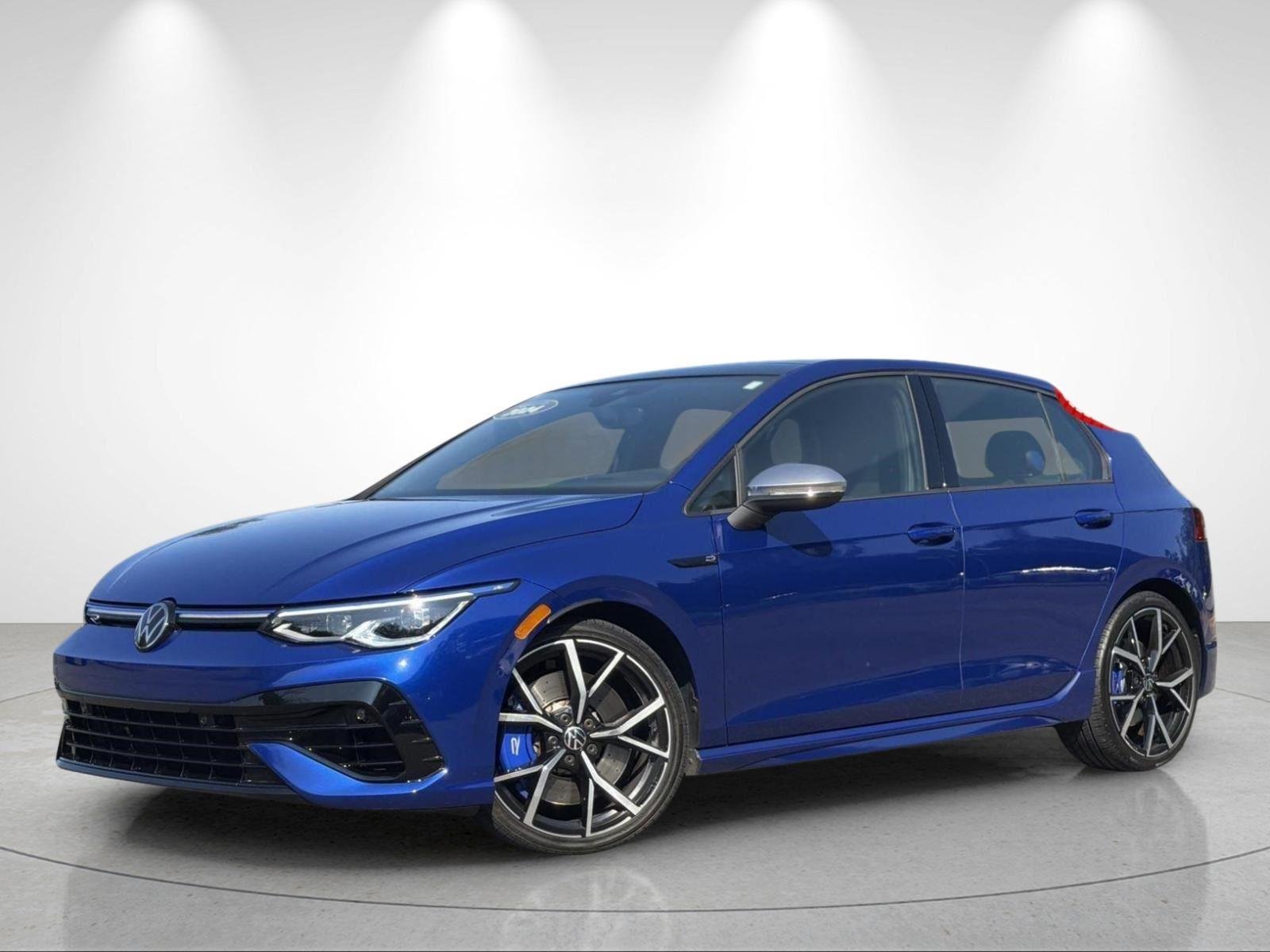 Used 2024 Lapiz Blue Metallic Volkswagen SUN image 1