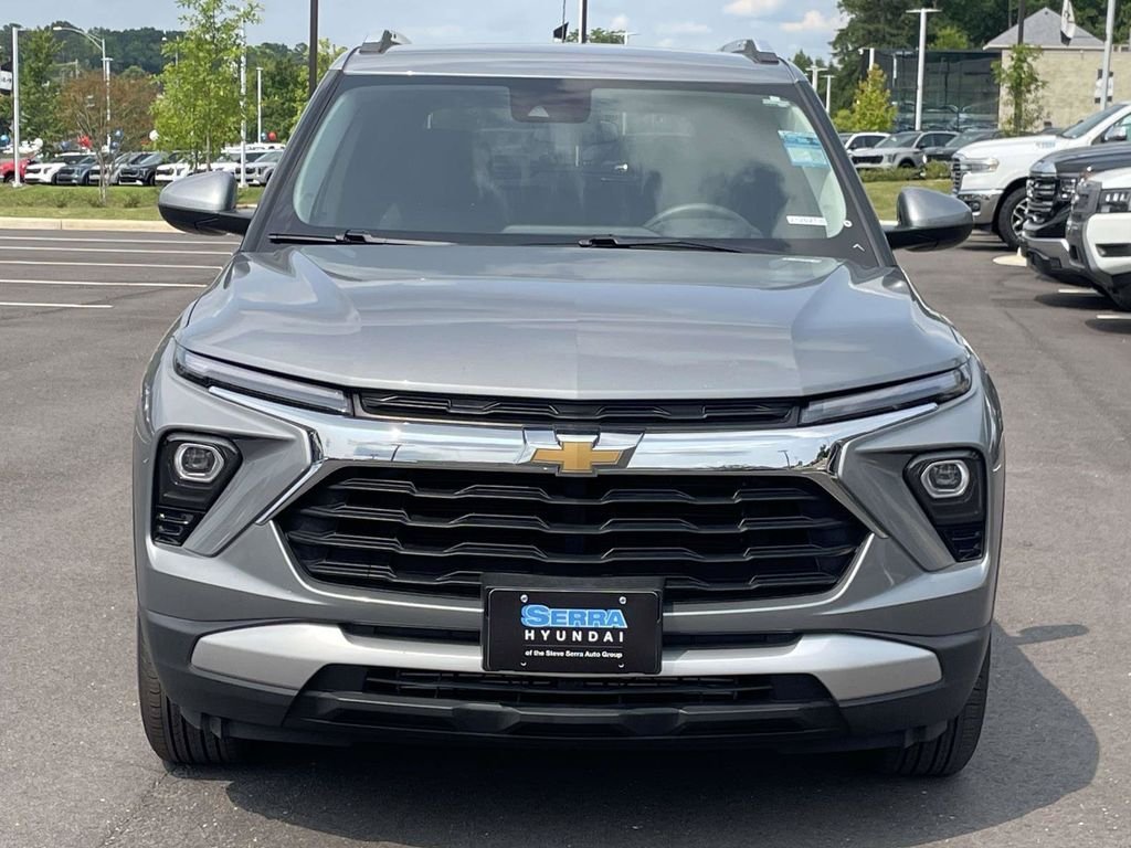 Used 2025 Gray Chevrolet LT image 8