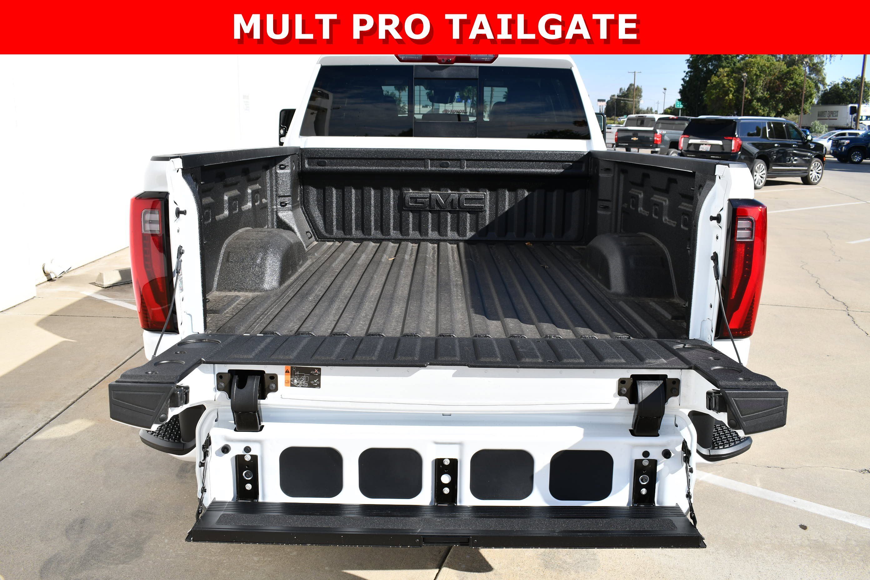 2026 GMC Sierra 2500HD Denali - Photo 9