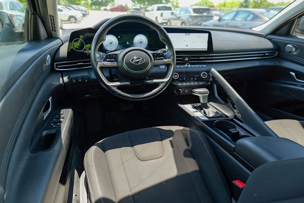 Used 2023 Onyx Black Hyundai SEL image 33
