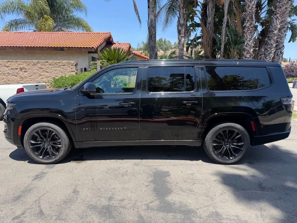 Used 2024 Black Jeep Series II image 11