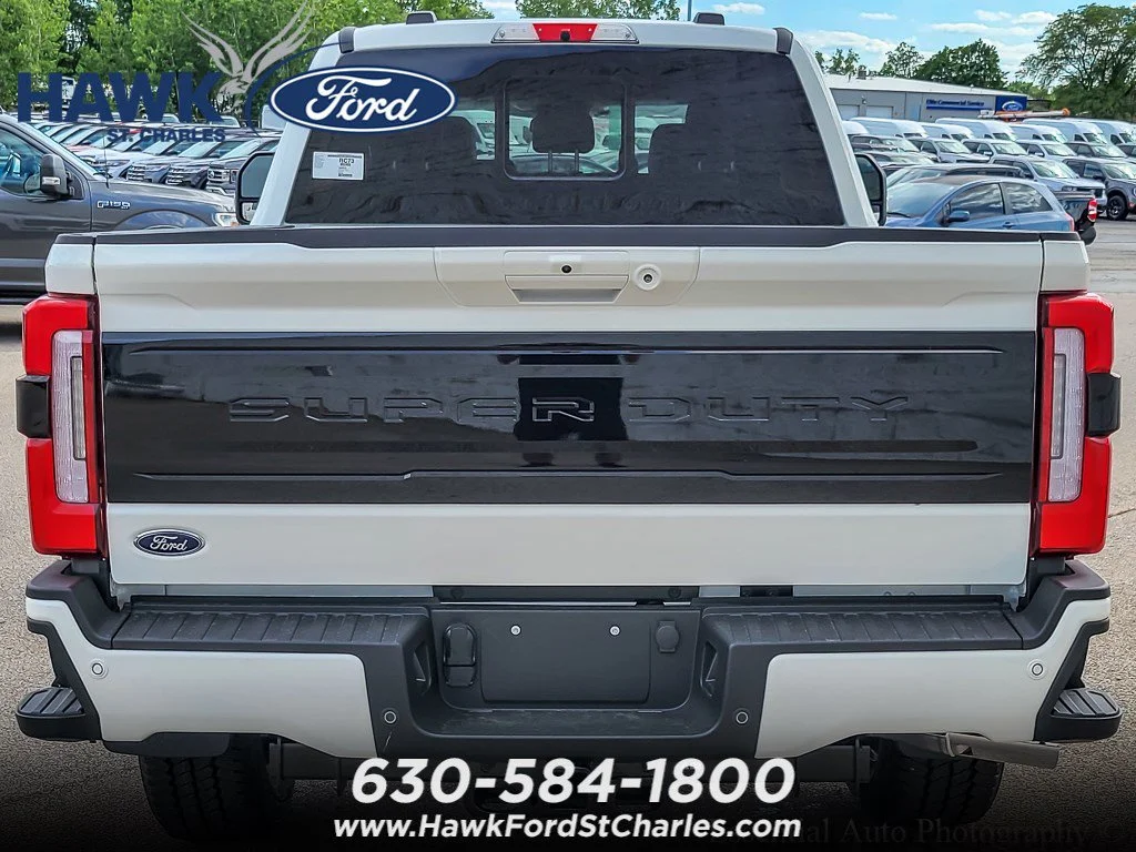 New 2026 Star White Metallic Tri-Coat Ford F-350® Platinum® image 4