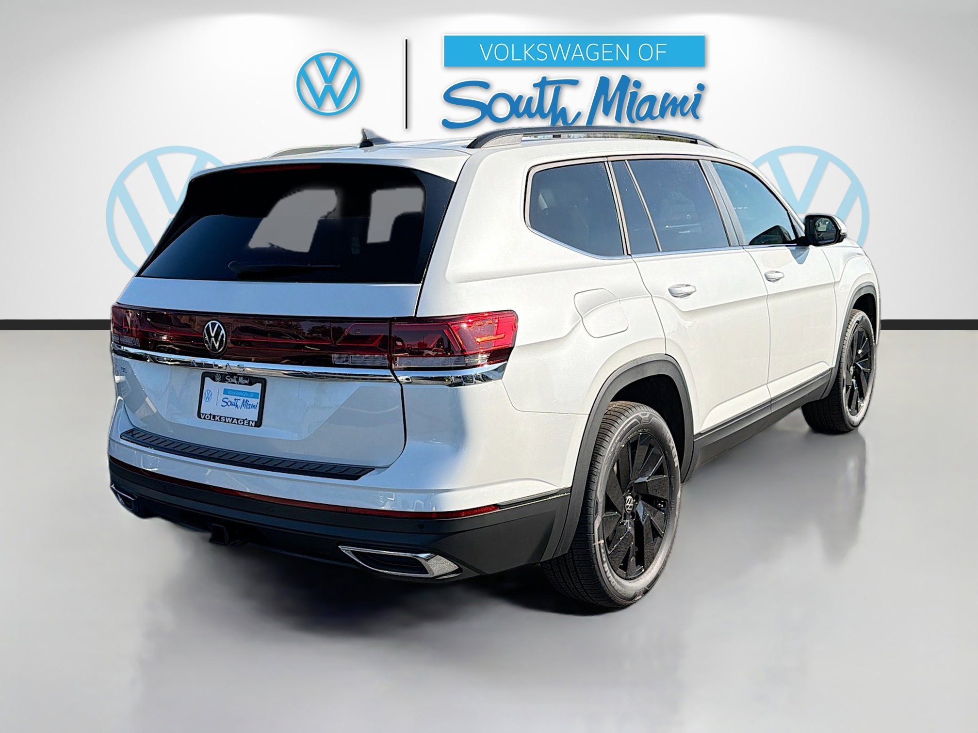 2026 Volkswagen Atlas SE w/Tech - Photo 7