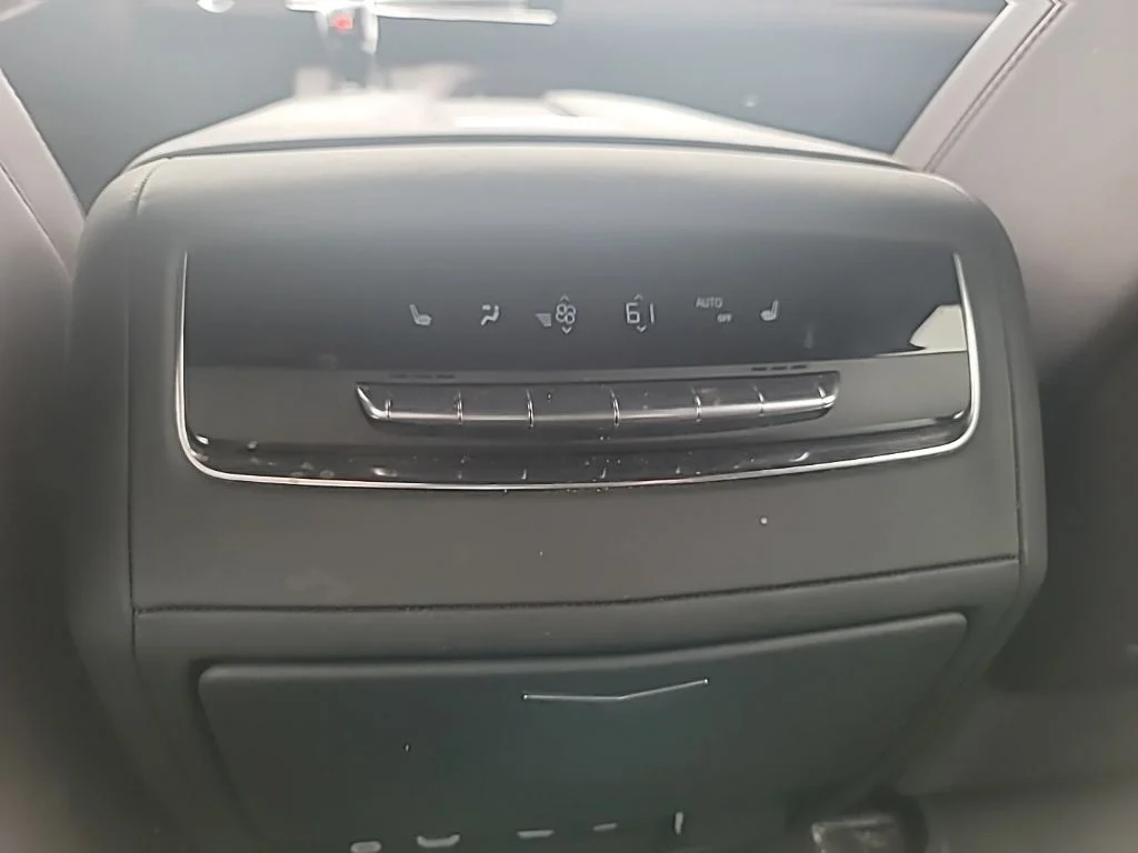 Used 2024 Silver Cadillac Sport Platinum image 15