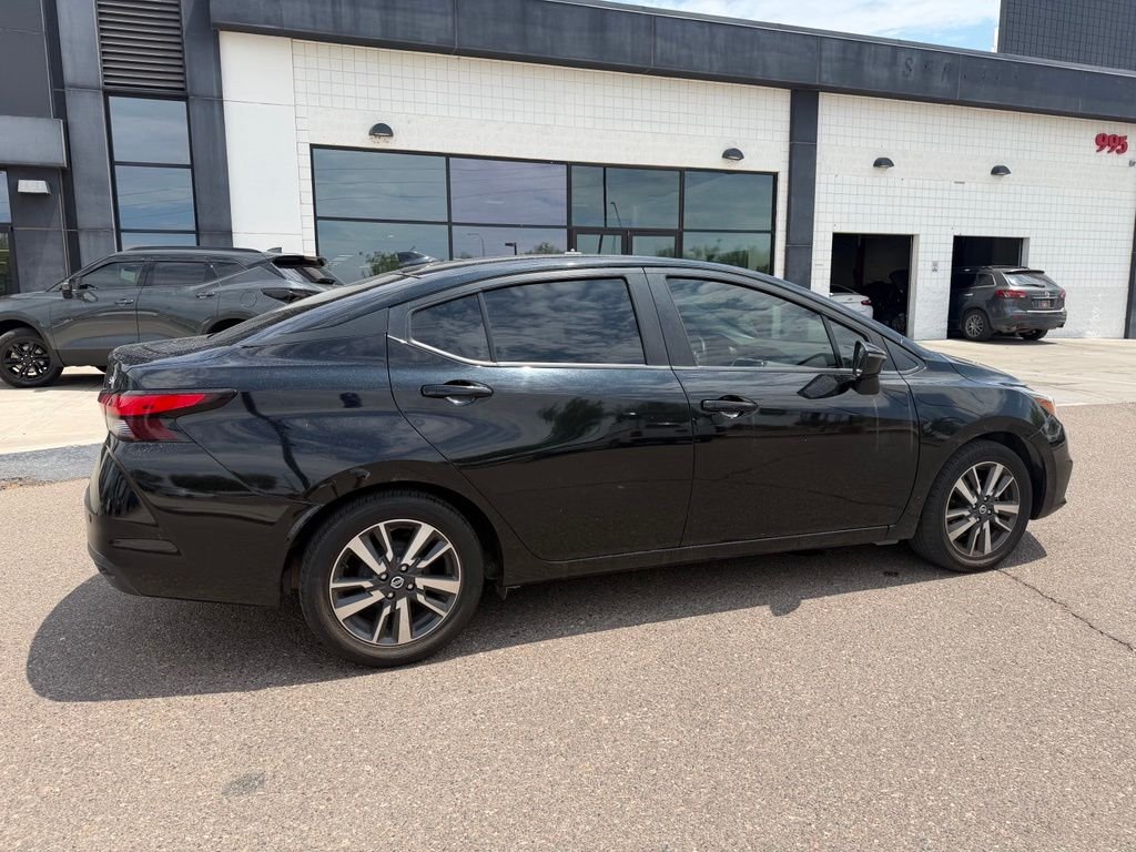 Used 2021 Black Nissan 1.6 SV image 4