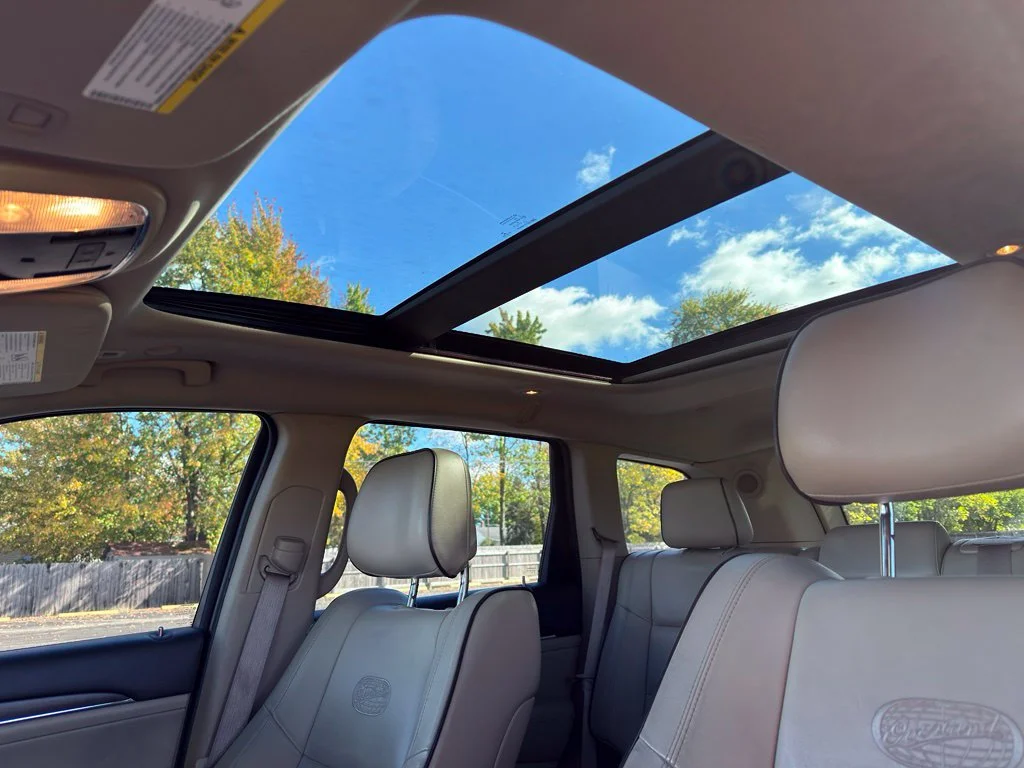 Used 2018 Brown Jeep Overland image 5