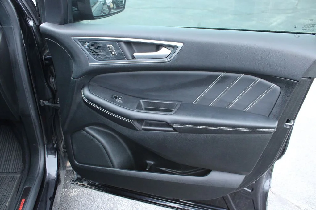 Used 2024 Black Metallic Ford ST image 27