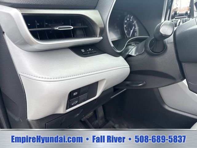 2020 Toyota Highlander XLE - Photo 22