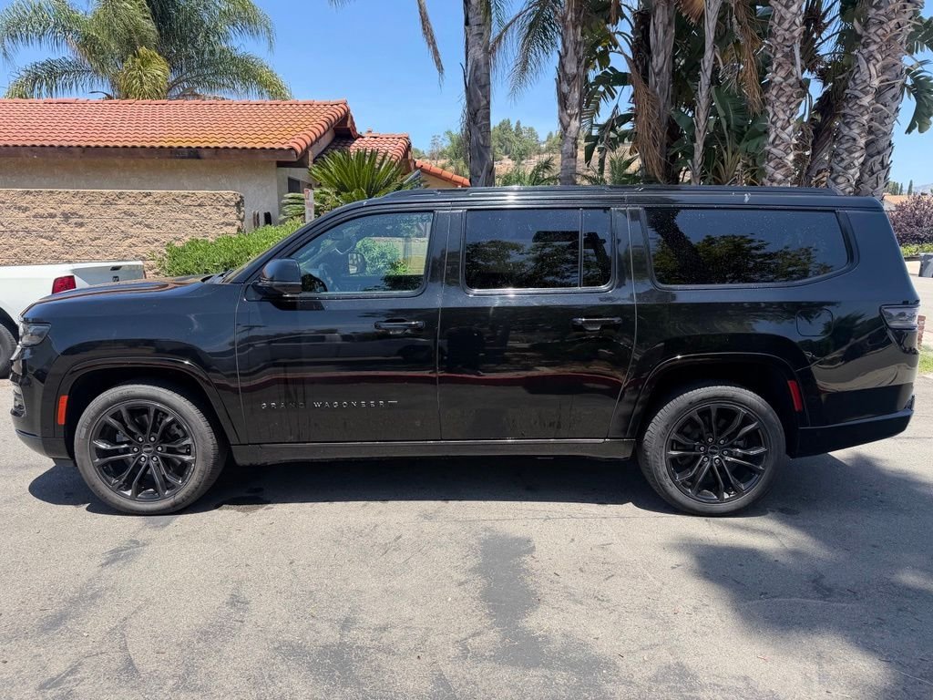 Used 2024 Black Jeep Series II image 11