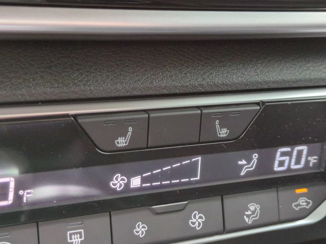 New 2025 Pearl White TriCoat Nissan SR image 23