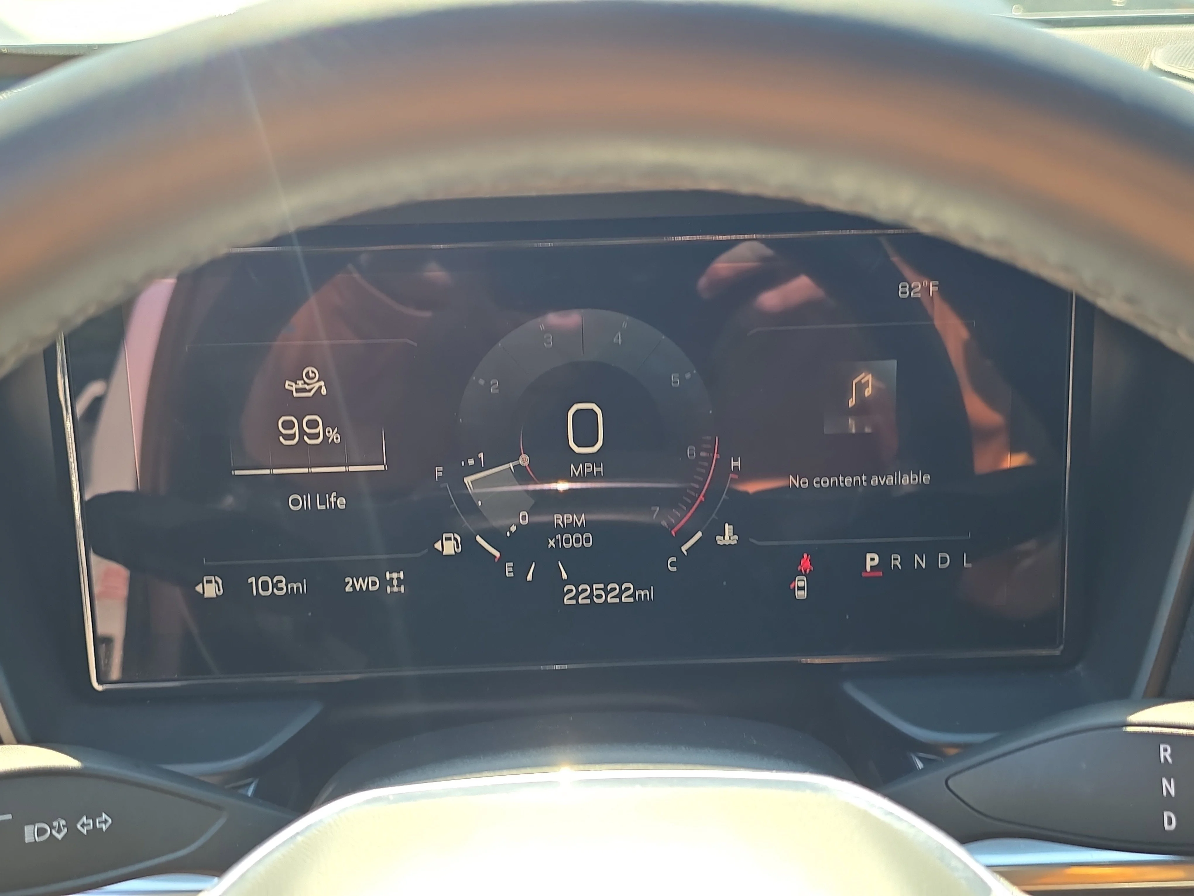 Used 2025 Summit White GMC AWD Elevation image 30