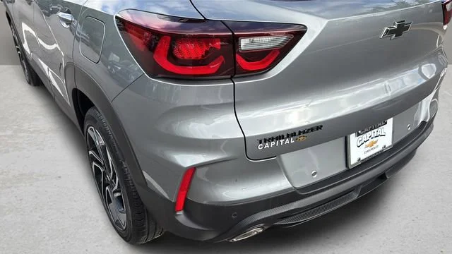 Used 2025 Sterling Gray Metallic Chevrolet RS image 36
