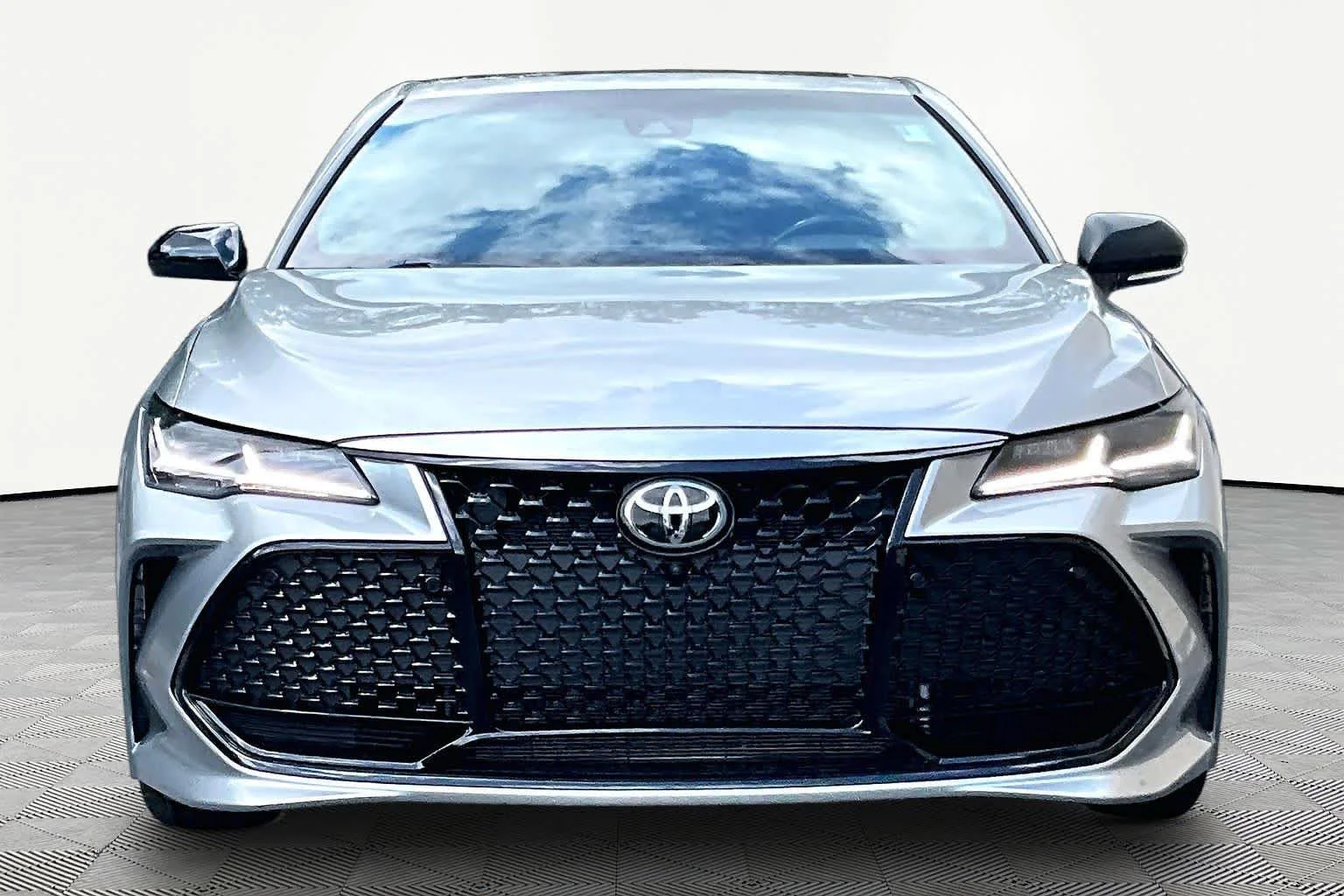 Pre-Owned 2019 Toyota Avalon Touring