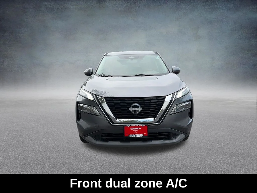 Used 2023 Gun Metallic Nissan SV image 10