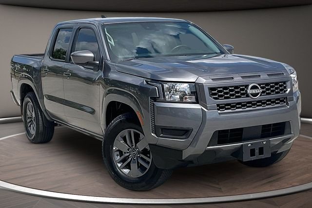 Used 2025 Gray Nissan SV image 9