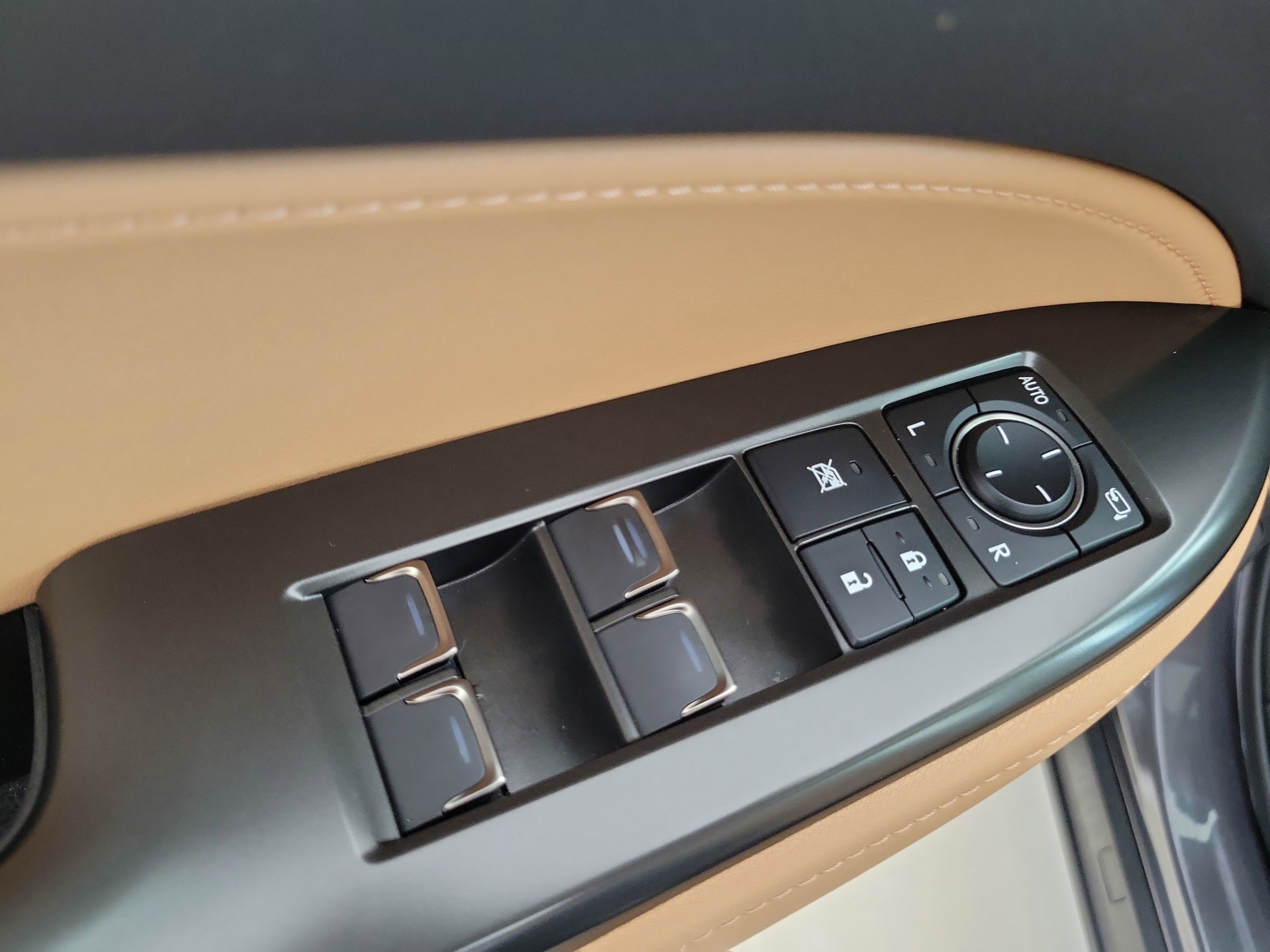 Used 2024 Cloudburst Gray Lexus 250 Base image 22
