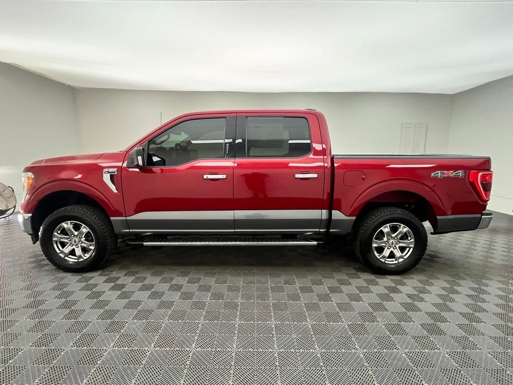 Used 2021  Ford XLT image 12