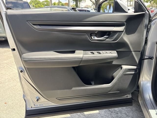 2024 Honda CR-V LX - Photo 13
