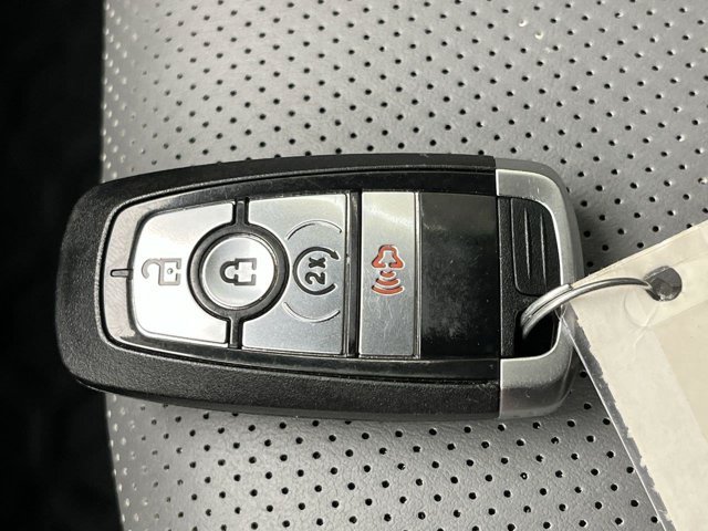 Used 2026 Ruby Red Metallic Tinted Clearcoat Ford Badlands image 25