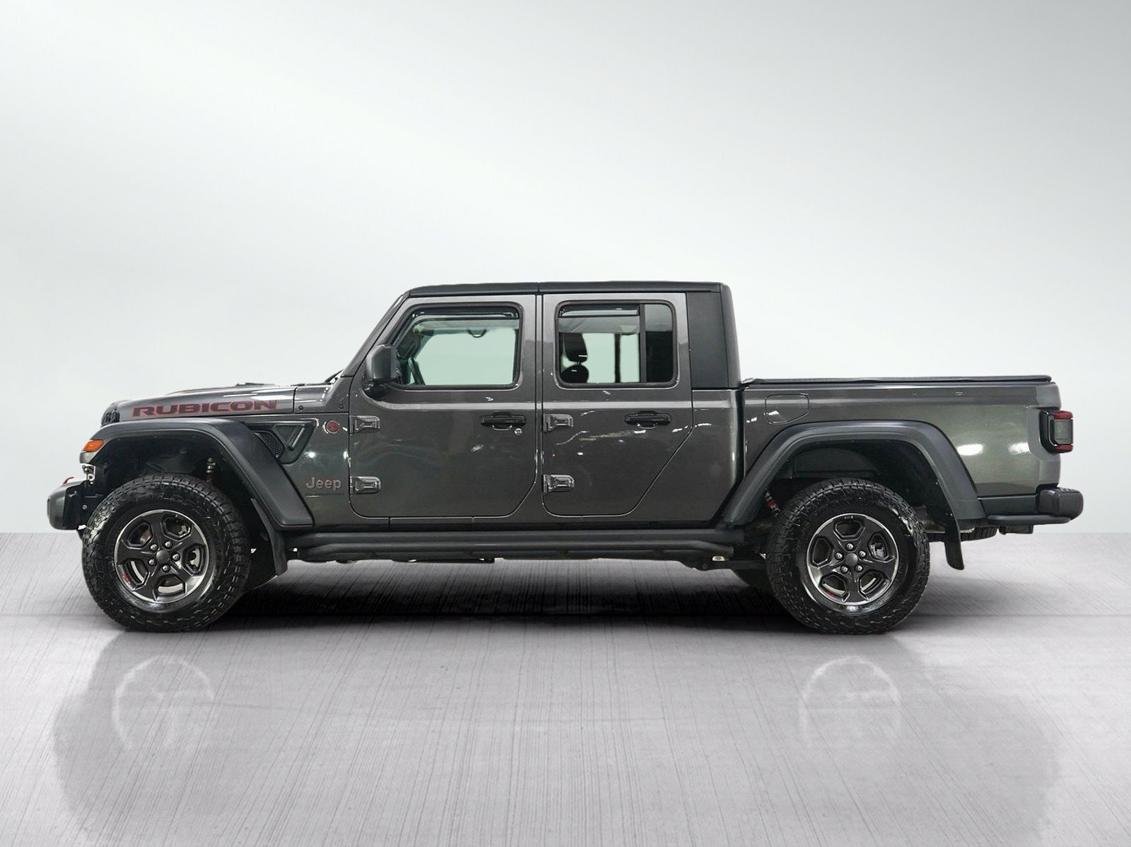 Used 2022 Jeep Gladiator Rubicon with VIN 1C6JJTBG3NL138089 for sale in Minneapolis, Minnesota