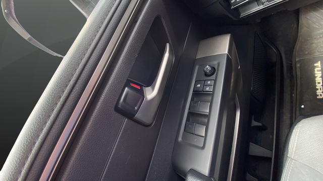 Used 2024 Ice Cap Toyota SR5 image 19
