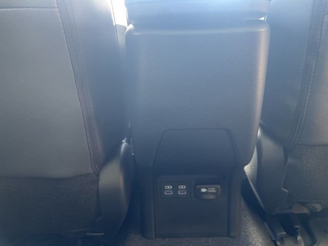 2026 Toyota Prius Plug-in Hybrid XSE - Photo 13