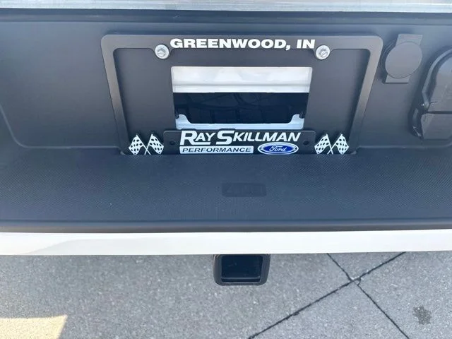 New 2026 Oxford White Ford XLT image 11
