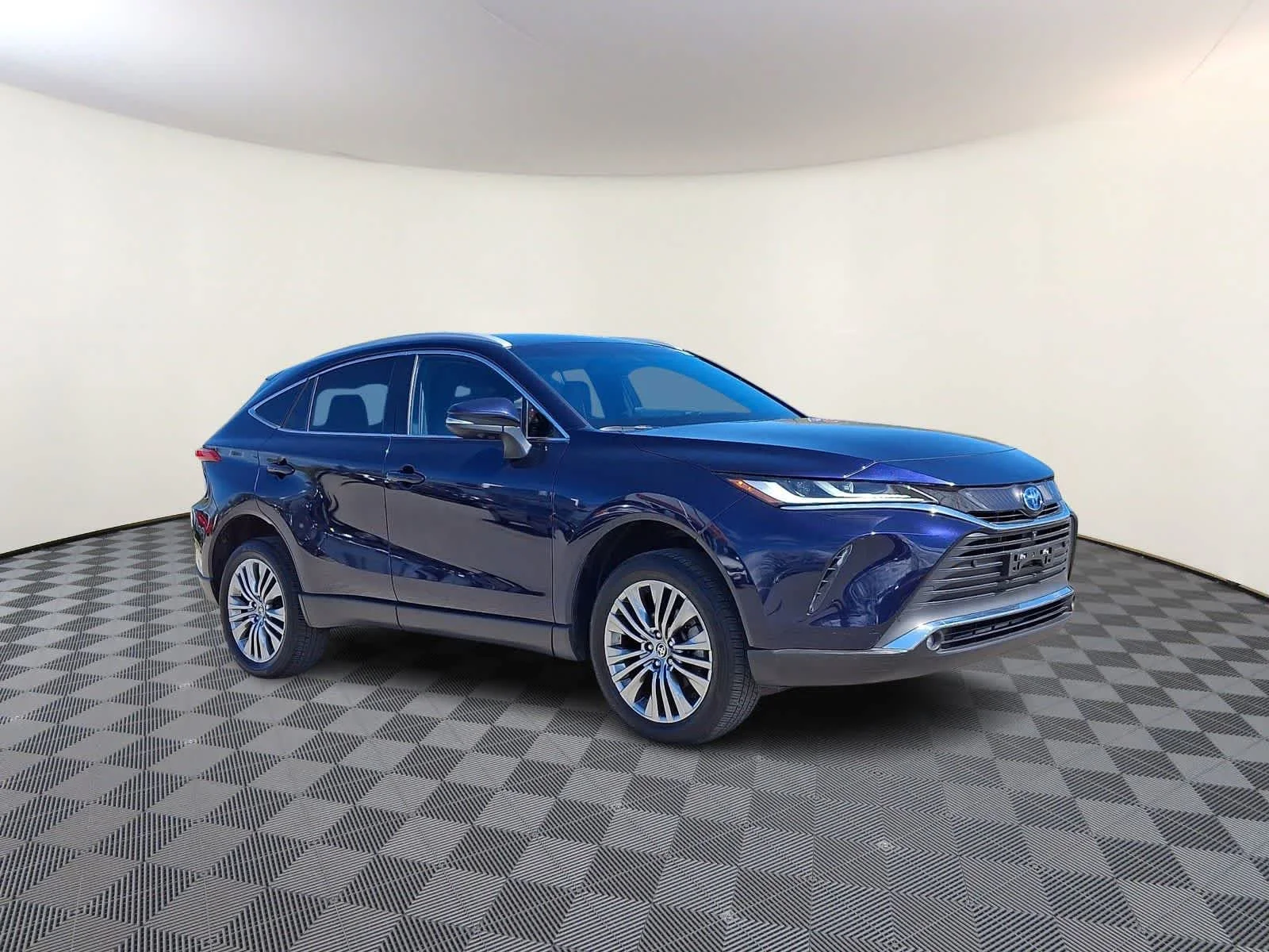 Used 2023 Blueprint Toyota Limited image 5