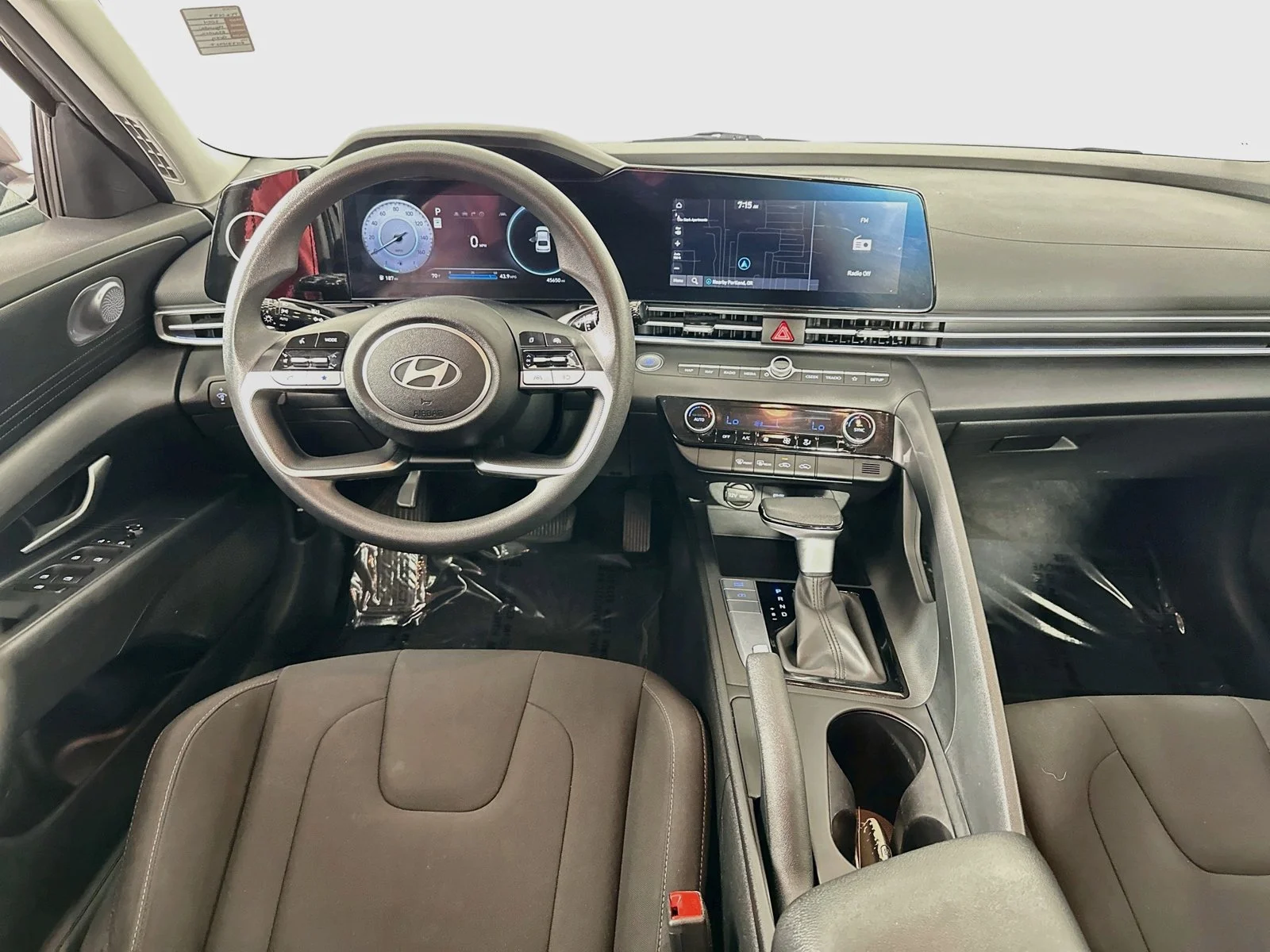 Used 2024 Fluid Metal Hyundai SEL image 22