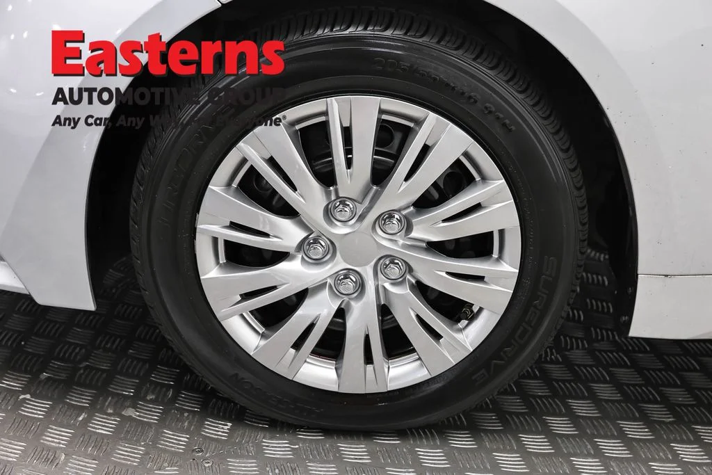 Used 2022 Silver Toyota LE image 31