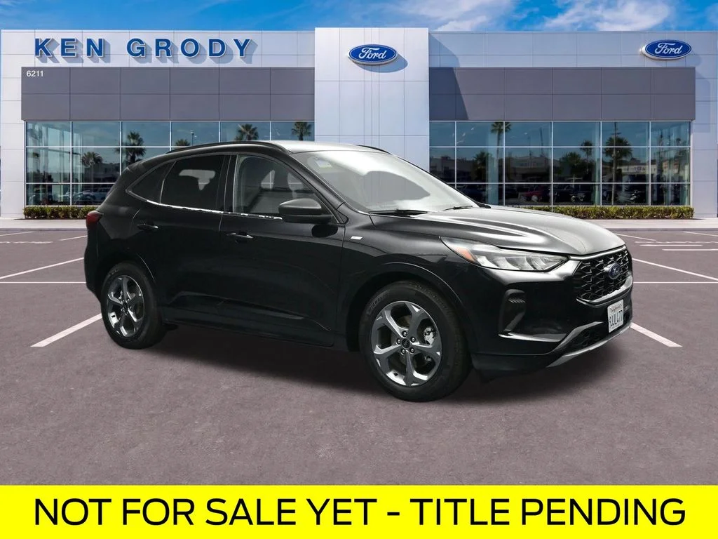 Used 2023 Black Ford ST-Line image 1
