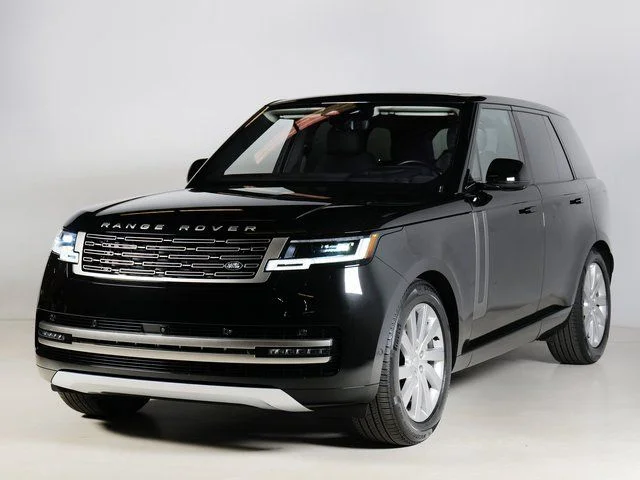 2023 Land Rover Range Rover 3.0 SE SWB's photo