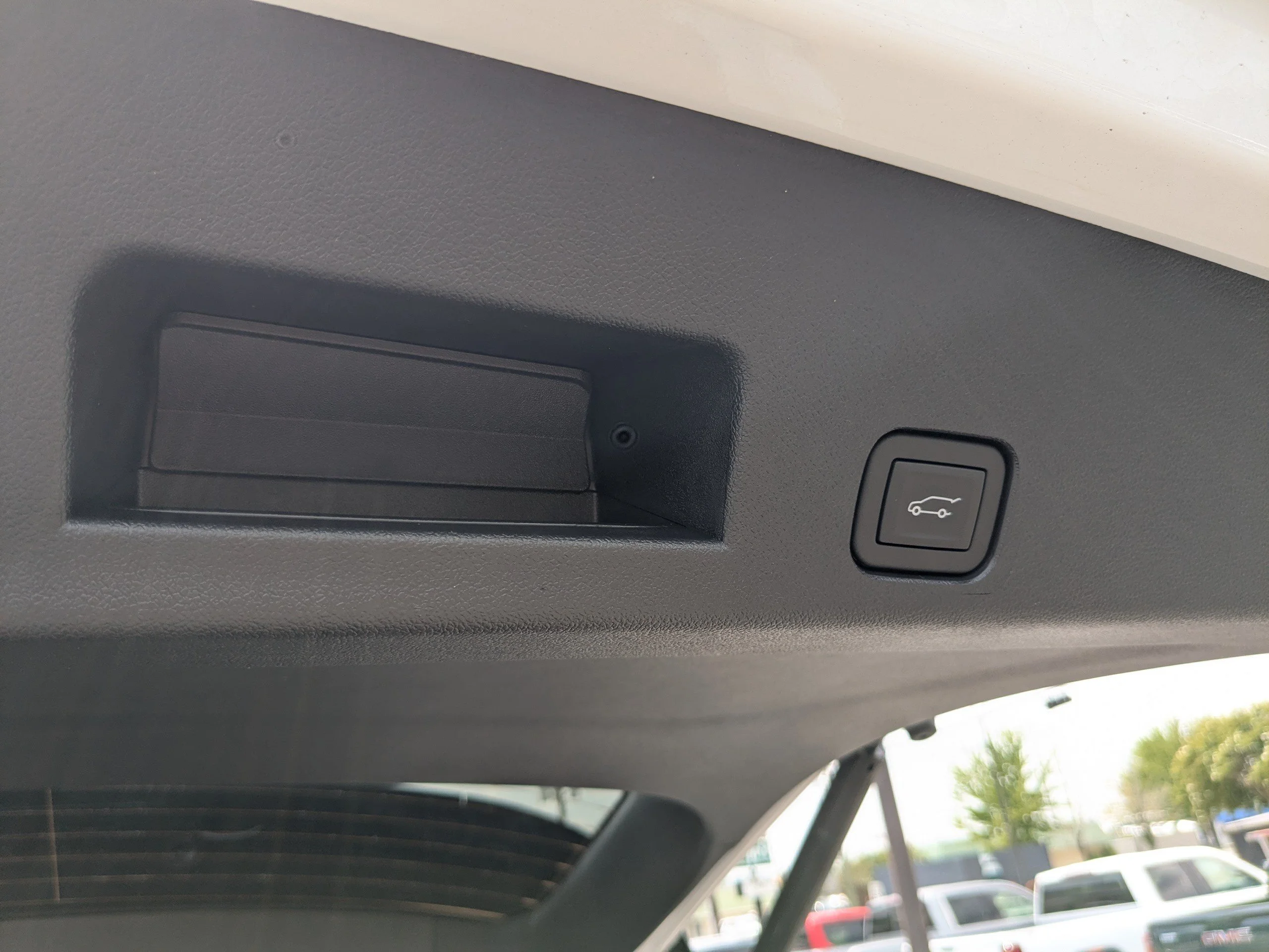 2026 GMC Acadia Elevation - Photo 14
