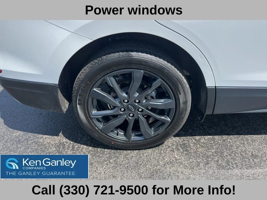 Used 2022 White Chevrolet RS image 22