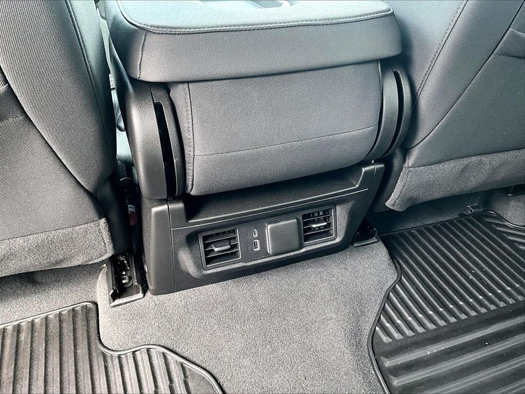 Used 2024 Red Chevrolet RST image 28