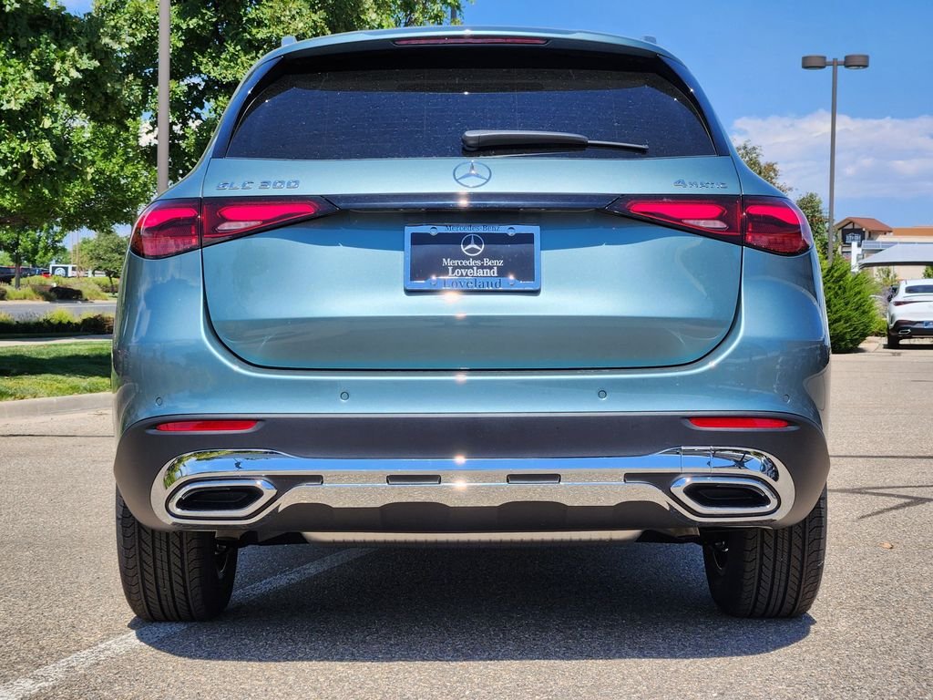 New 2027 Verde Silver Metallic Mercedes-Benz GLC 300 4MATIC® image 7