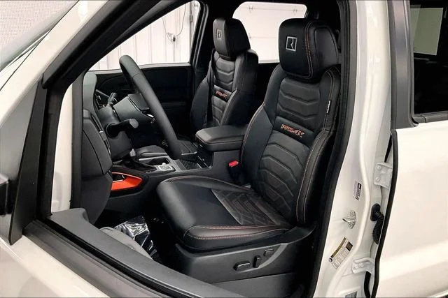 New 2026 Glacier White Nissan PRO-4X w/R Package image 10