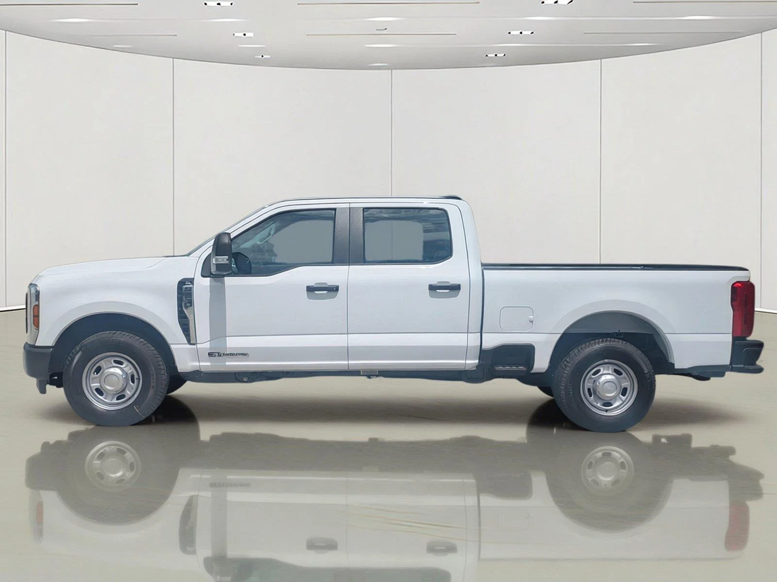 New 2026 Oxford White Ford F-250® XL image 9