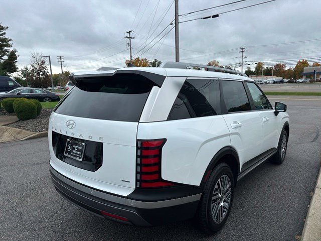 Used 2026 White Hyundai SEL image 5