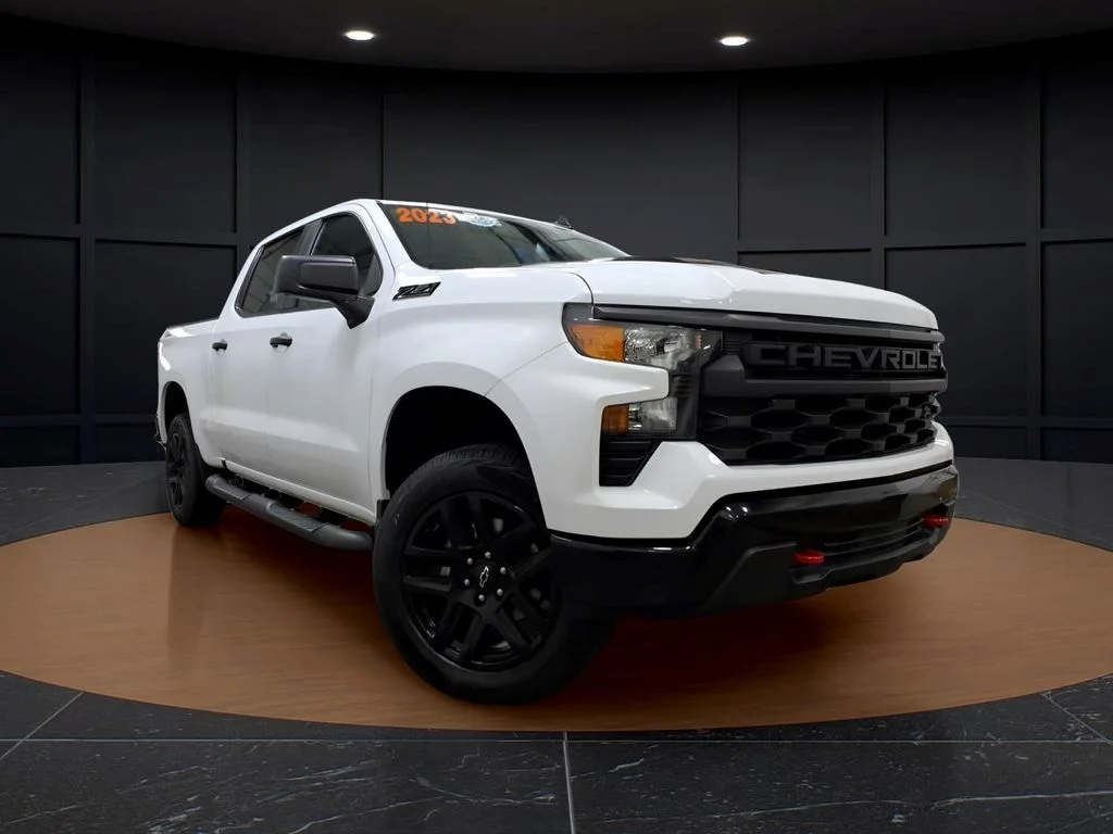 2023 Chevrolet Silverado 1500 Custom Trail Boss 4X4 Crew Cab Short Box's photo