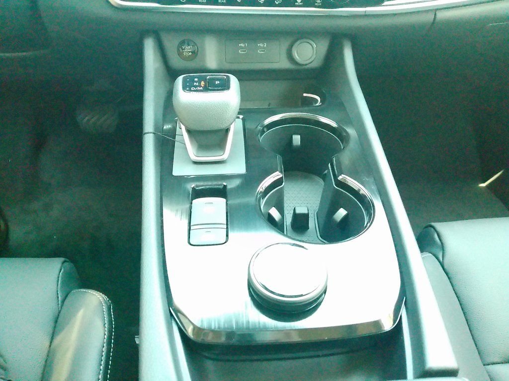 2025 Nissan Rogue SL - Photo 39