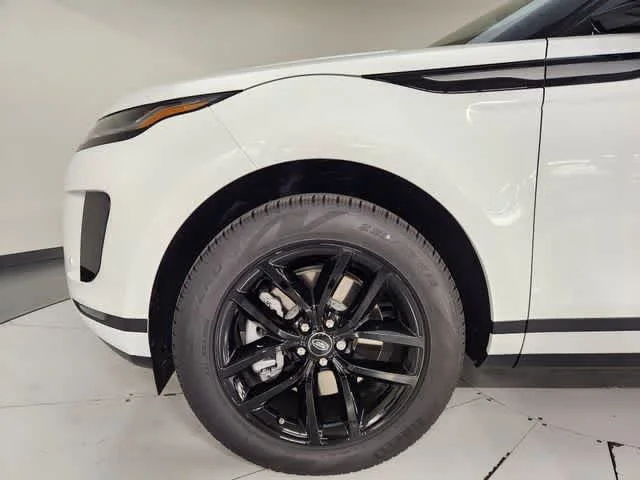 New 2026 Fuji White Land Rover Core S image 11