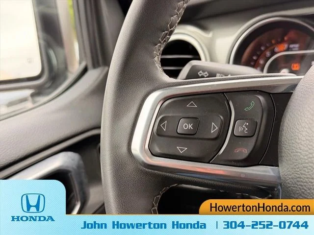 Used 2023 Gray Jeep Sahara image 19