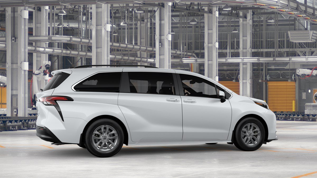 New 2026 Ice Cap Toyota LE image 11