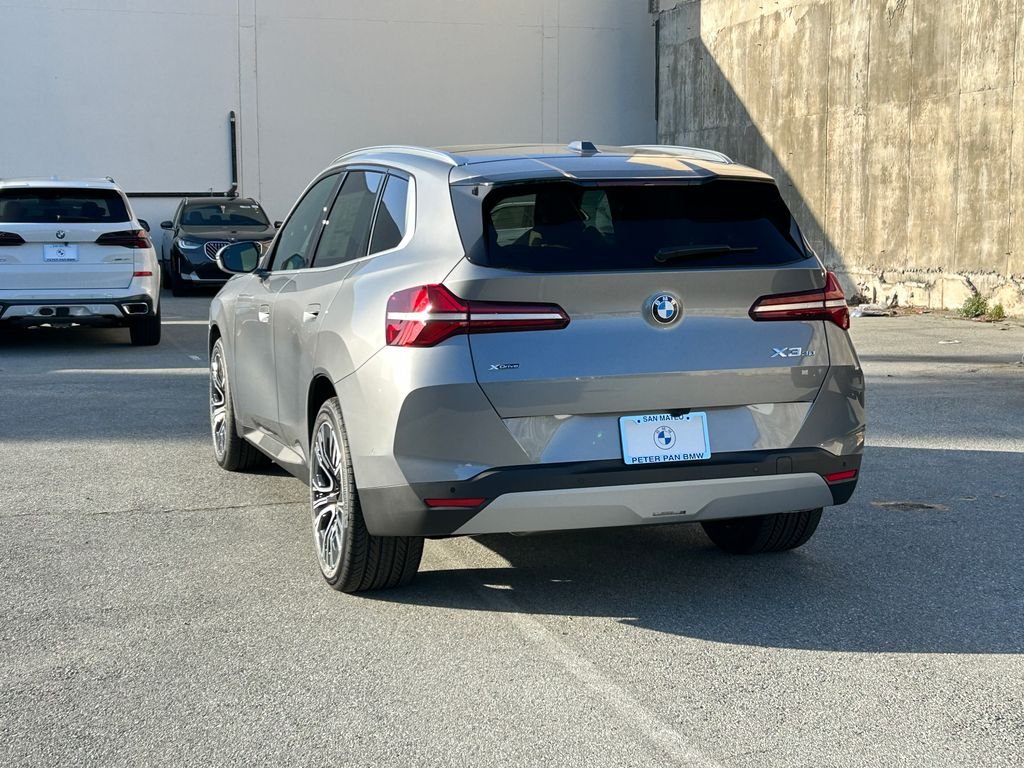 New 2026 Skyscraper Grey Metallic BMW 30 xDrive image 3