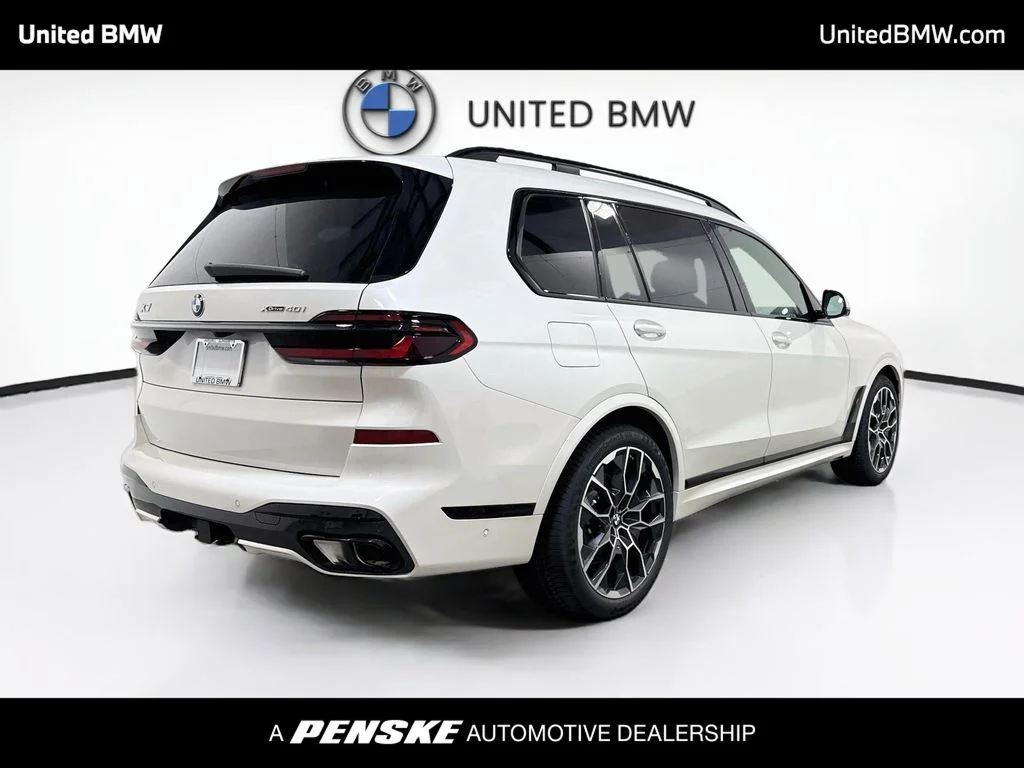 New 2027 Mineral White Metallic BMW xDrive40i image 5