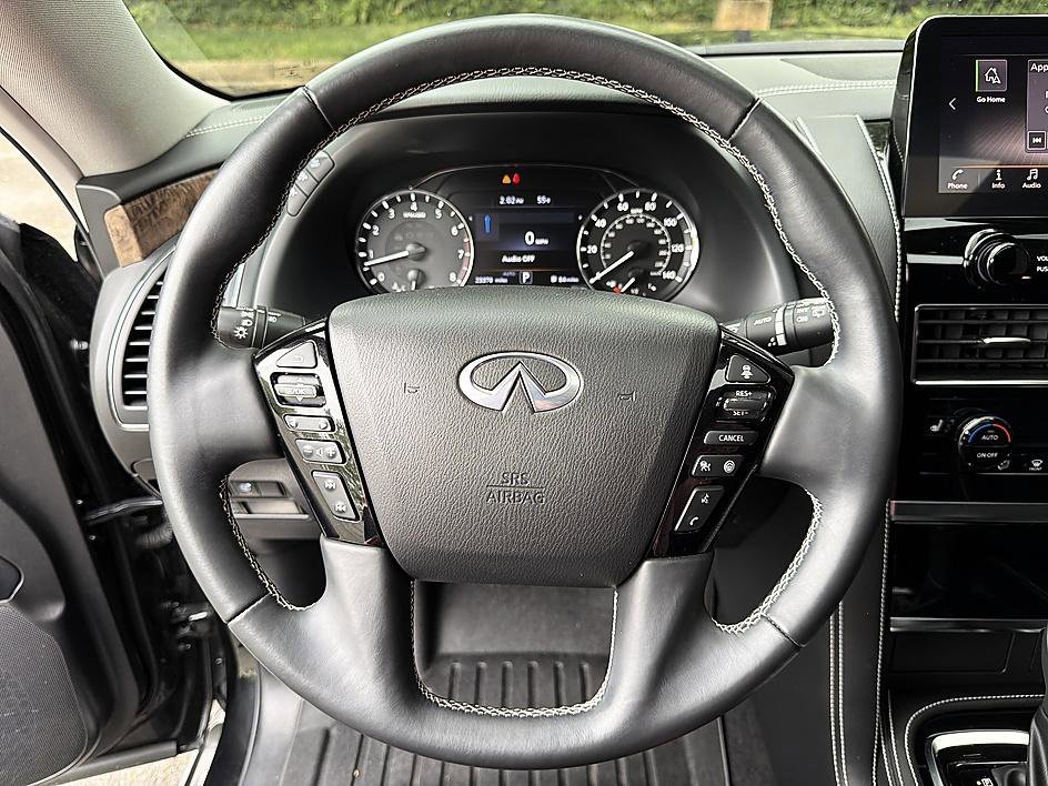 Used 2023 Mineral Black INFINITI PREMIUM SELECT image 13