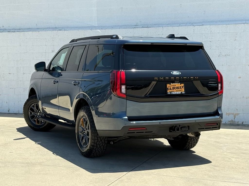 New 2027 Nocturnal Blue Metallic Ford Tremor® image 4