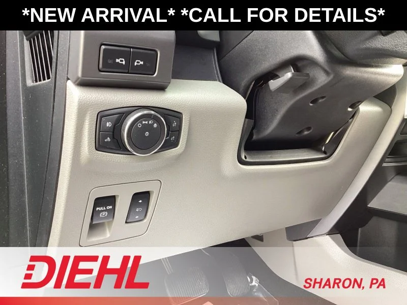 Used 2019 Silver Ford XLT image 30